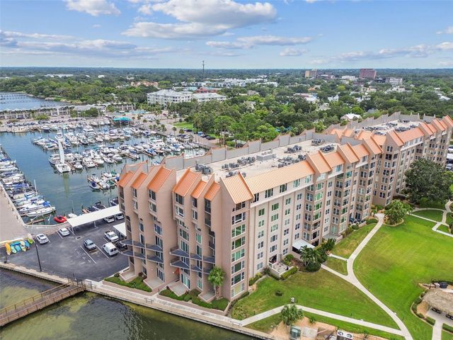 634 EDGEWATER DRIVE 744, Dunedin, FL 34698