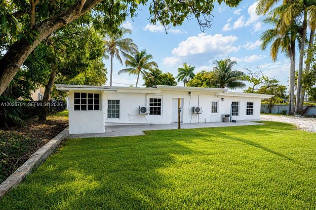 10945 NW 19th Ave, Miami, FL 33167