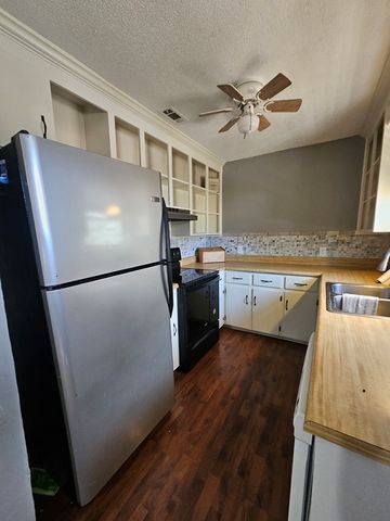 662 Bullock, Midland City, AL 36350