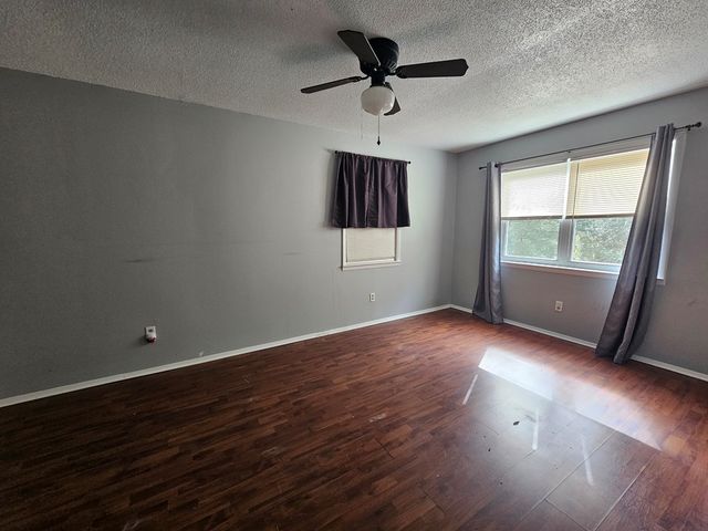 662 Bullock, Midland City, AL 36350