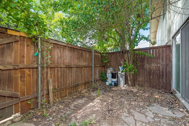 4039 Cole Avenue 117, Dallas, TX 75204
