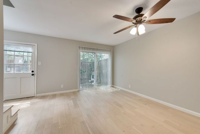 4039 Cole Avenue 117, Dallas, TX 75204