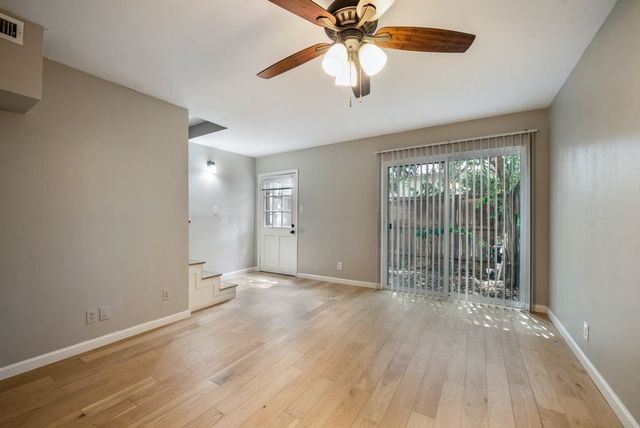 4039 Cole Avenue 117, Dallas, TX 75204