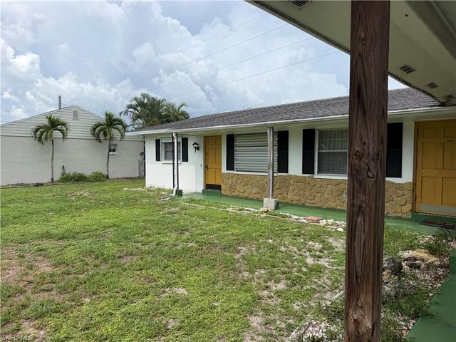 2521 16th PL, Cape Coral, FL 33904