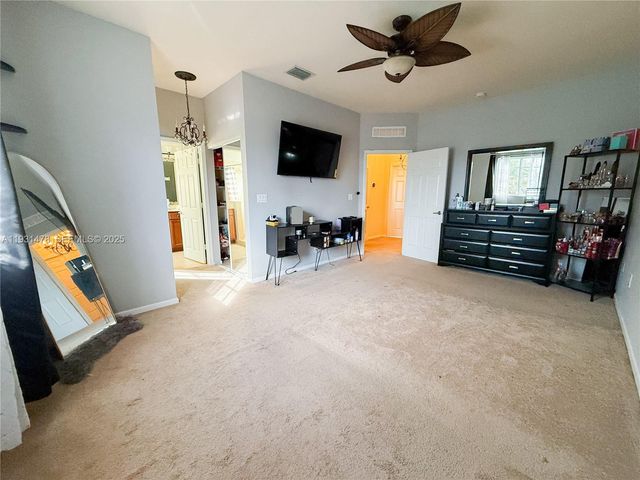 3184 NW 32nd St, Oakland Park, FL 33309