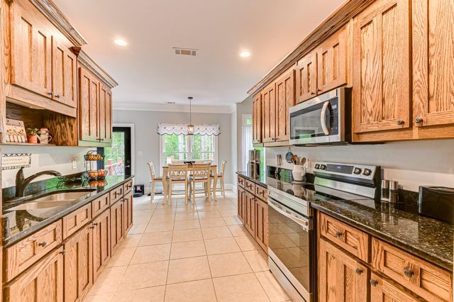 1067 Maiden Cane Way, Lincolnton, GA 30817