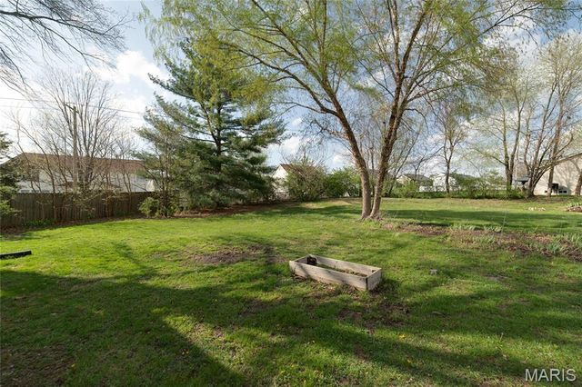 6519 Star Buck Drive, O'fallon, MO 63368