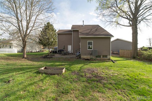 6519 Star Buck Drive, O'fallon, MO 63368