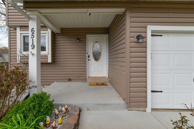 6519 Star Buck Drive, O'fallon, MO 63368