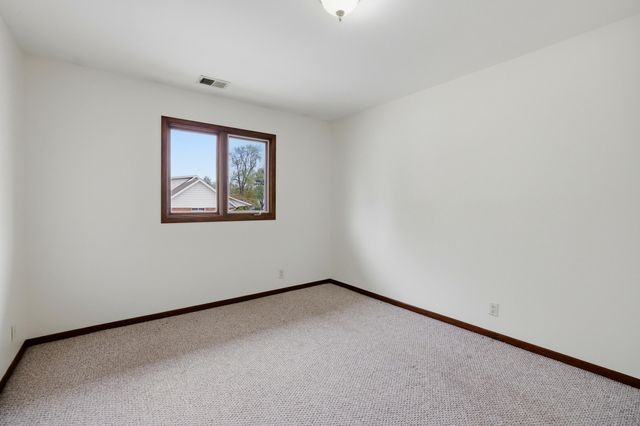 230 S State Street 15, Zeeland City, MI 49464