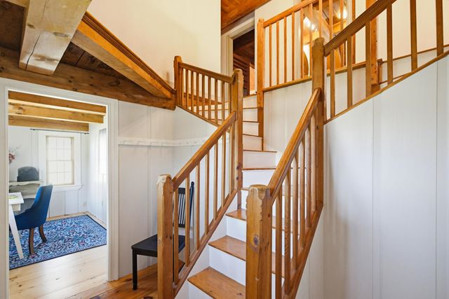 6 Fifield Lane A, Stratham, NH 03885