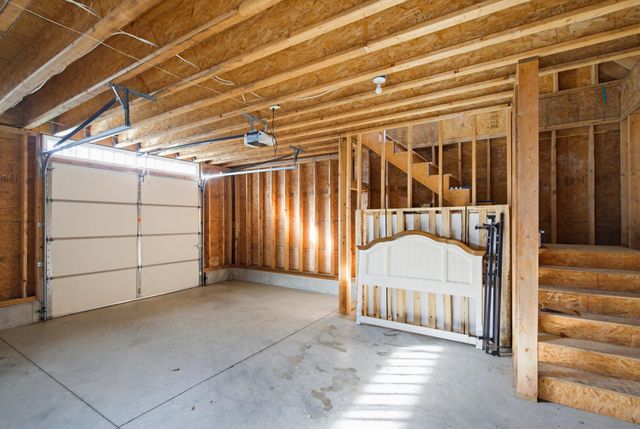 6 Fifield Lane A, Stratham, NH 03885