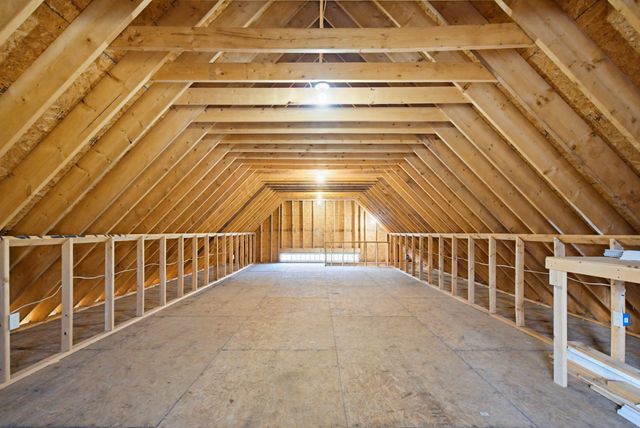 6 Fifield Lane A, Stratham, NH 03885