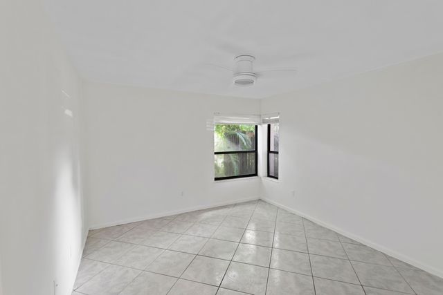 9352 Sabal Ridge Circle C, Boca Raton, FL 33428