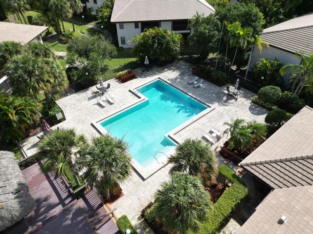 9352 Sabal Ridge Circle C, Boca Raton, FL 33428