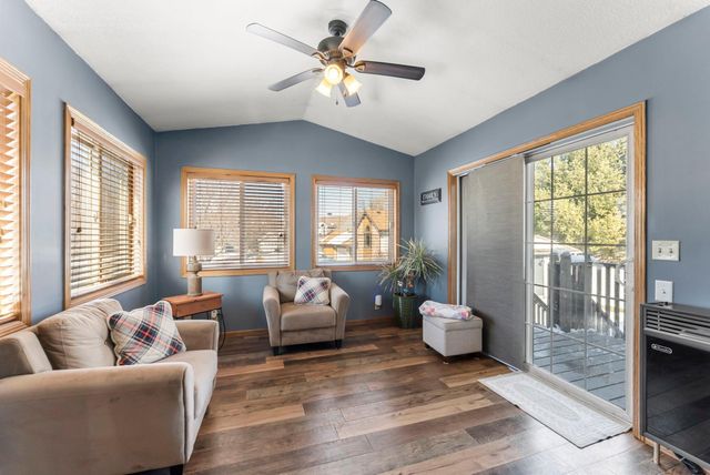 6356 11th Street N, Oakdale, MN 55128