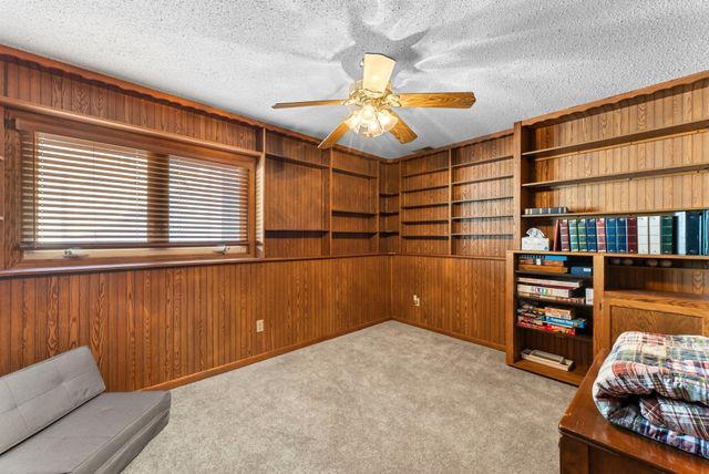 6356 11th Street N, Oakdale, MN 55128