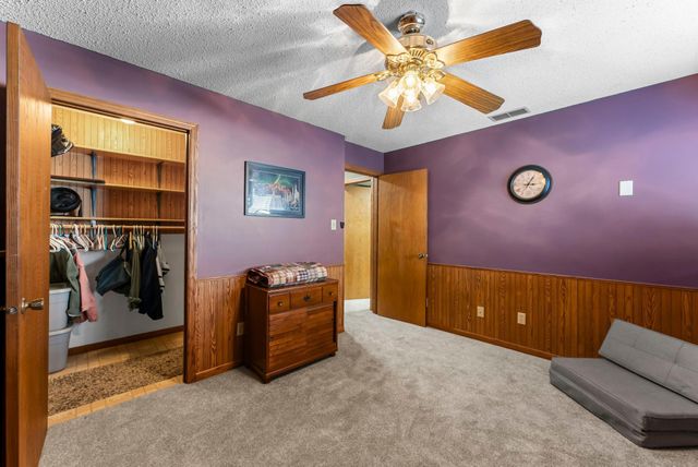 6356 11th Street N, Oakdale, MN 55128