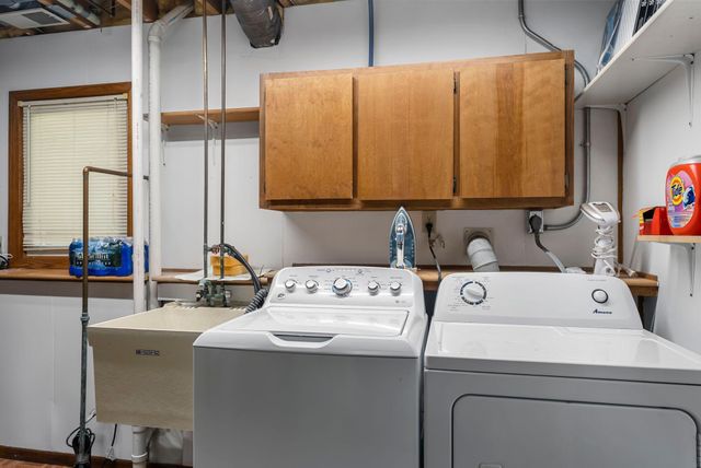 6356 11th Street N, Oakdale, MN 55128