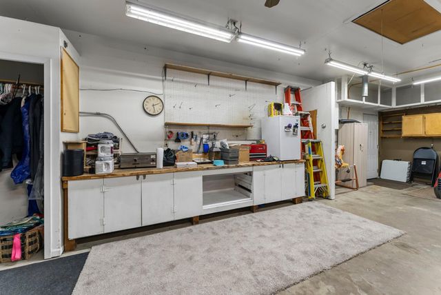 6356 11th Street N, Oakdale, MN 55128