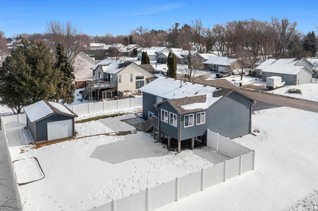 6356 11th Street N, Oakdale, MN 55128