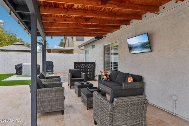 286 W GAIL Drive, Gilbert, AZ 85233