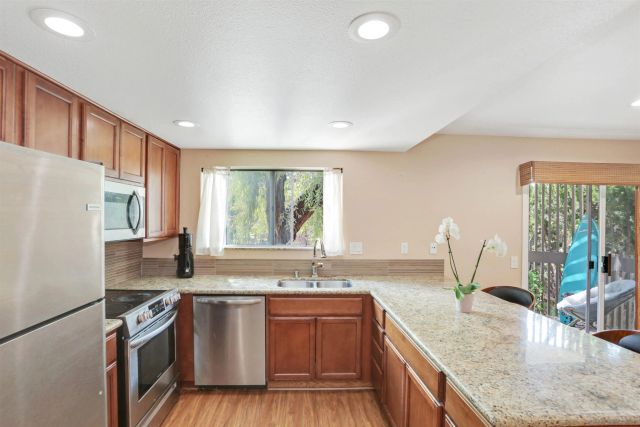 155 Rosebay 37, Encinitas, CA 92024