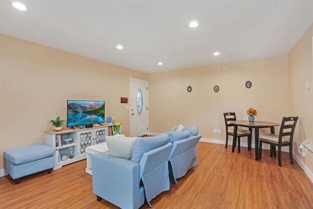 155 Rosebay 37, Encinitas, CA 92024