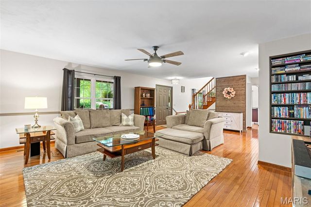 340 Great Oaks Drive, Labadie, MO 63055