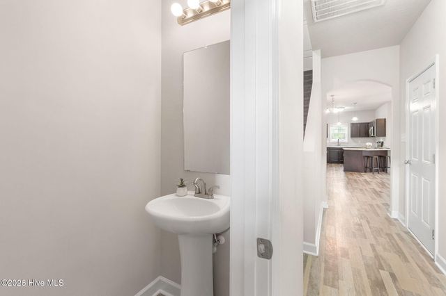 367 Frisco Way, Holly Ridge, NC 28445