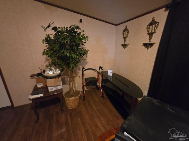 586 Robinson St, Cantonment, FL 32533