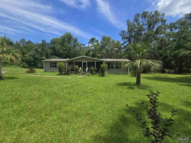 586 Robinson St, Cantonment, FL 32533