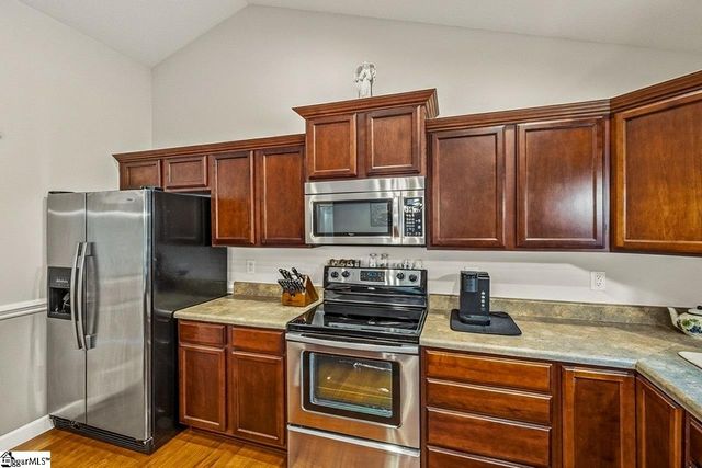 145 Turnstone Lane, Spartanburg, SC 29301