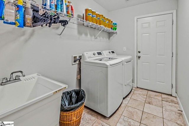 145 Turnstone Lane, Spartanburg, SC 29301