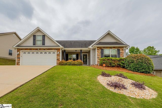 145 Turnstone Lane, Spartanburg, SC 29301
