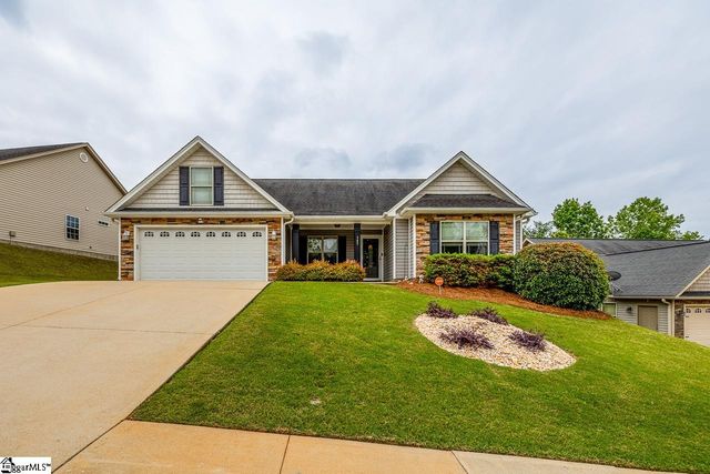 145 Turnstone Lane, Spartanburg, SC 29301