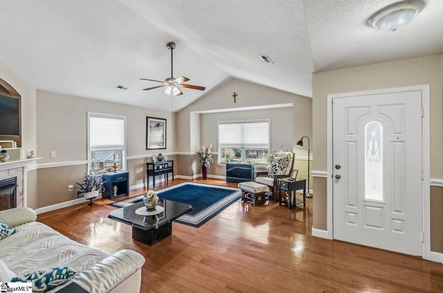 145 Turnstone Lane, Spartanburg, SC 29301