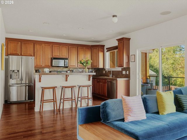 5610 Sw SCHIFFLER Pl, Beaverton, OR 97005