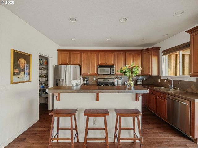 5610 Sw SCHIFFLER Pl, Beaverton, OR 97005