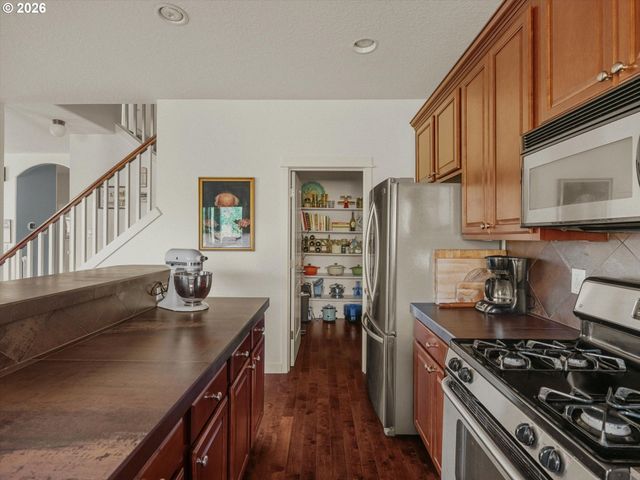 5610 Sw SCHIFFLER Pl, Beaverton, OR 97005