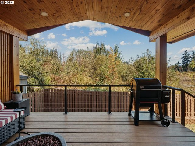 5610 Sw SCHIFFLER Pl, Beaverton, OR 97005
