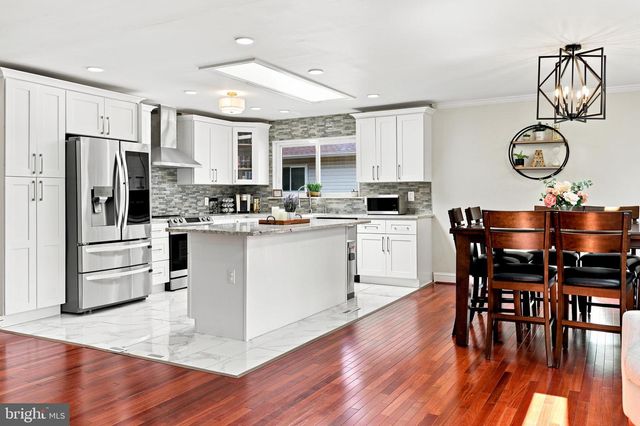 31 SPECTRUM DR, Newark, DE 19713