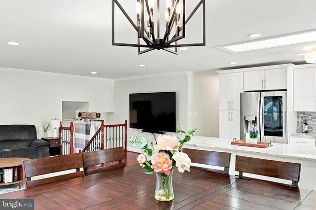 31 SPECTRUM DR, Newark, DE 19713