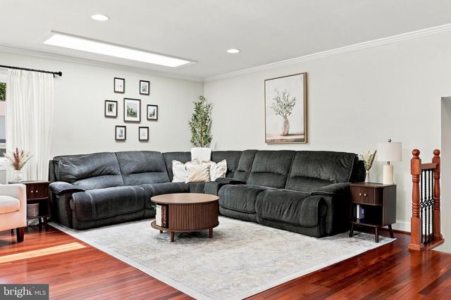 31 SPECTRUM DR, Newark, DE 19713
