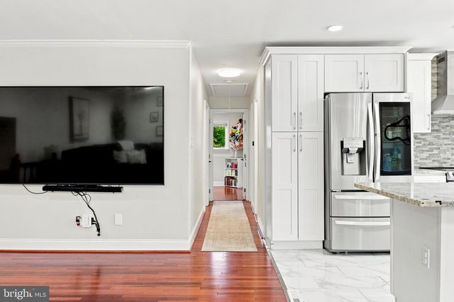 31 SPECTRUM DR, Newark, DE 19713