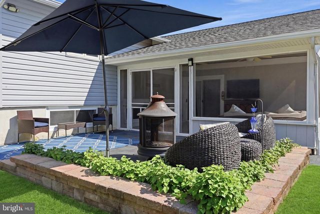 31 SPECTRUM DR, Newark, DE 19713