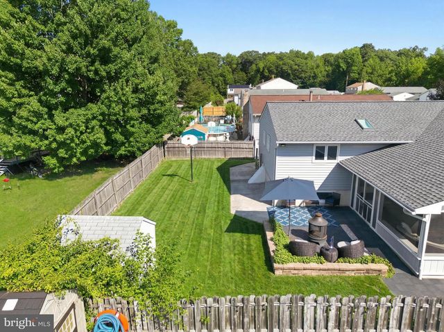 31 SPECTRUM DR, Newark, DE 19713