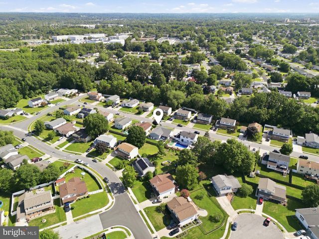 31 SPECTRUM DR, Newark, DE 19713