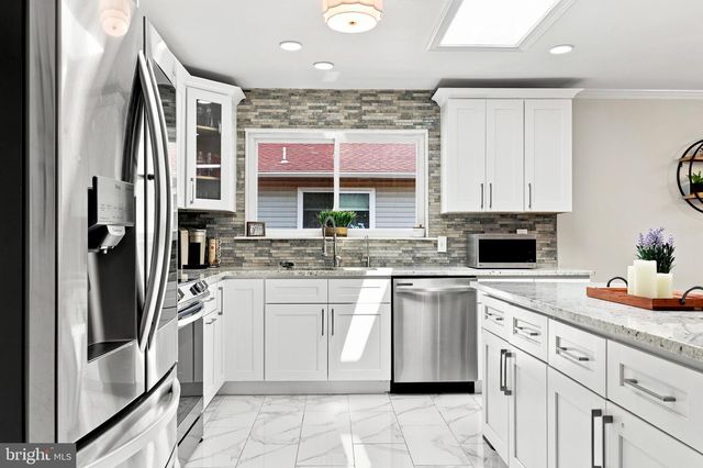 31 SPECTRUM DR, Newark, DE 19713