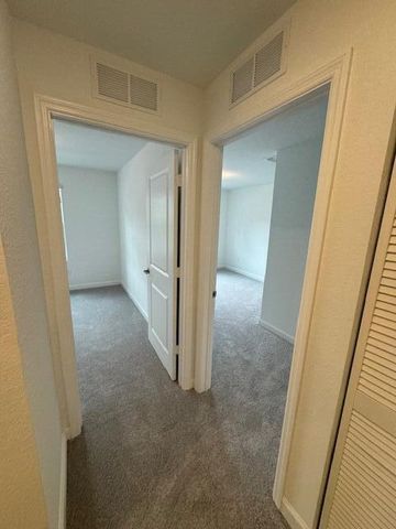 4352 Hammock Grove Drive, Lake Worth, FL 33467